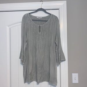 Solitaire Sage Blouse
